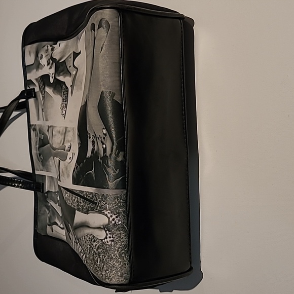 Cute rhinestone purse - Picture 3 of 12